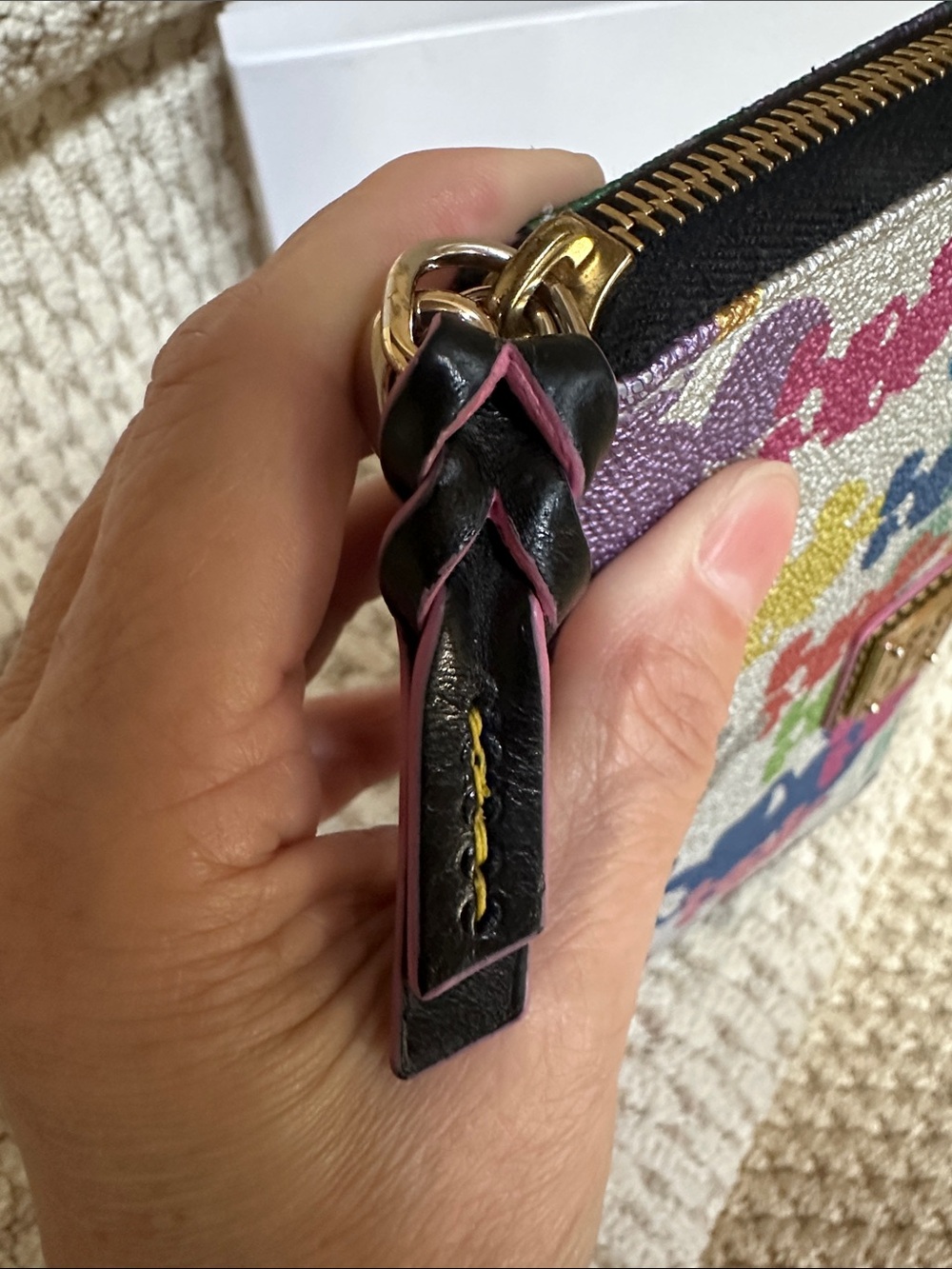 Dooney & Bourke Disney Mickey Mouse 10th Anniversary wallet wristlet - Picture 6 of 11